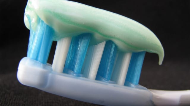 Fluroide in Toothpaste 